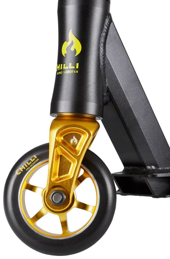 Chilli Pro Scooter 3000 Schwarz Gold