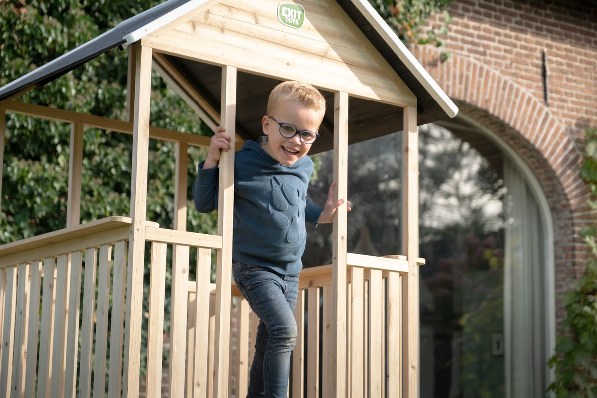 Panorama 300 Holzspielhaus mit Rutsche