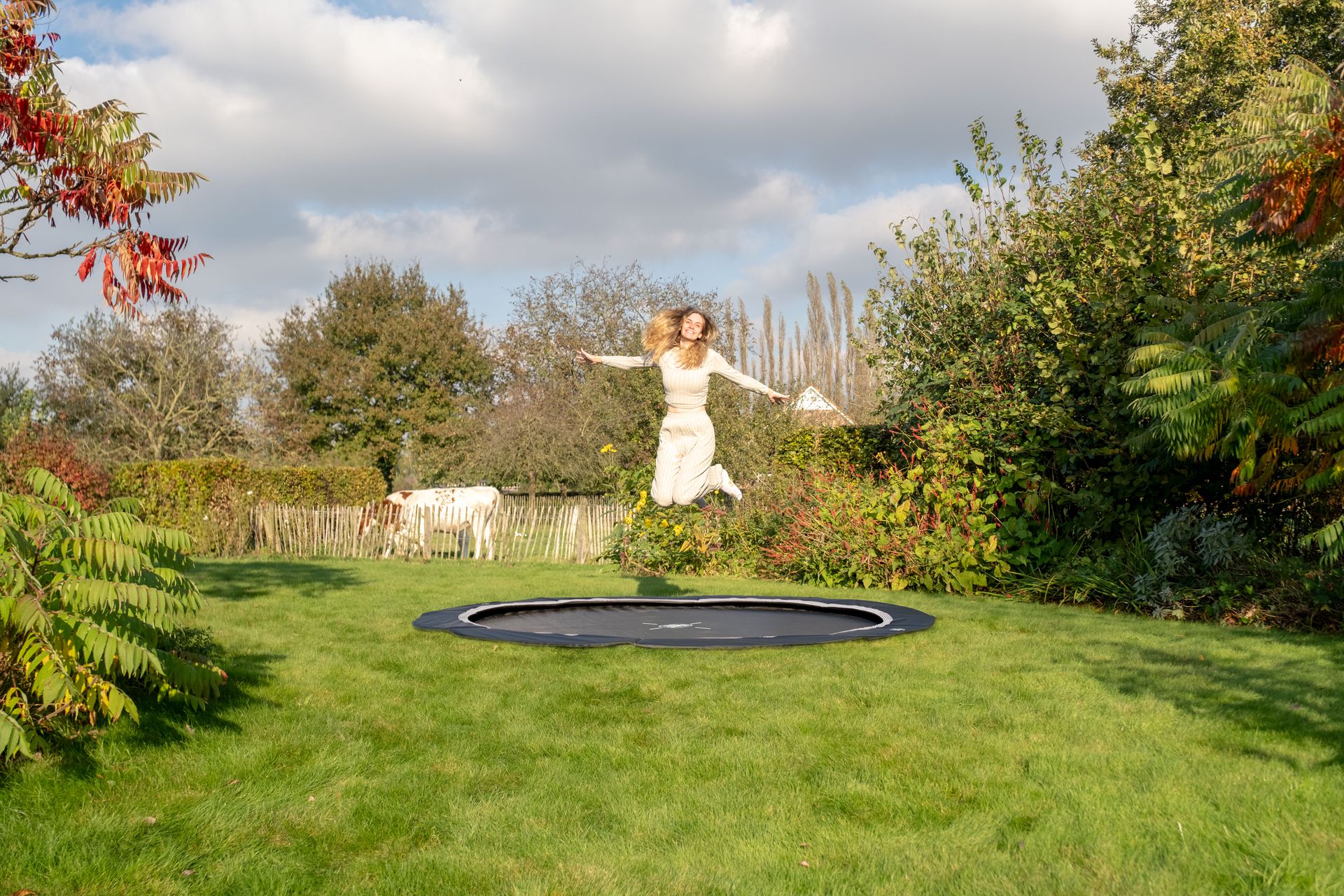 InTerra ebenerdige sports Trampolin ø305cm - schwarz