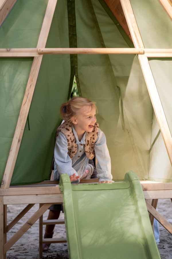 Yuki 300 Spielhaus mit Rutsche