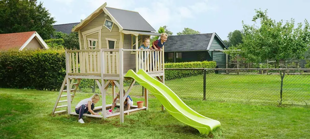 Pflege und Wartung von Spielhäusern