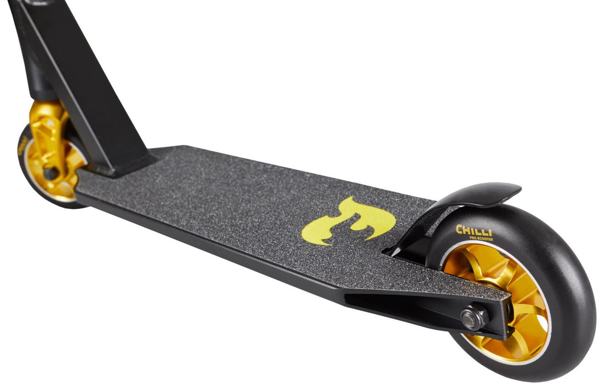 Chilli Pro Scooter 3000 Schwarz Gold