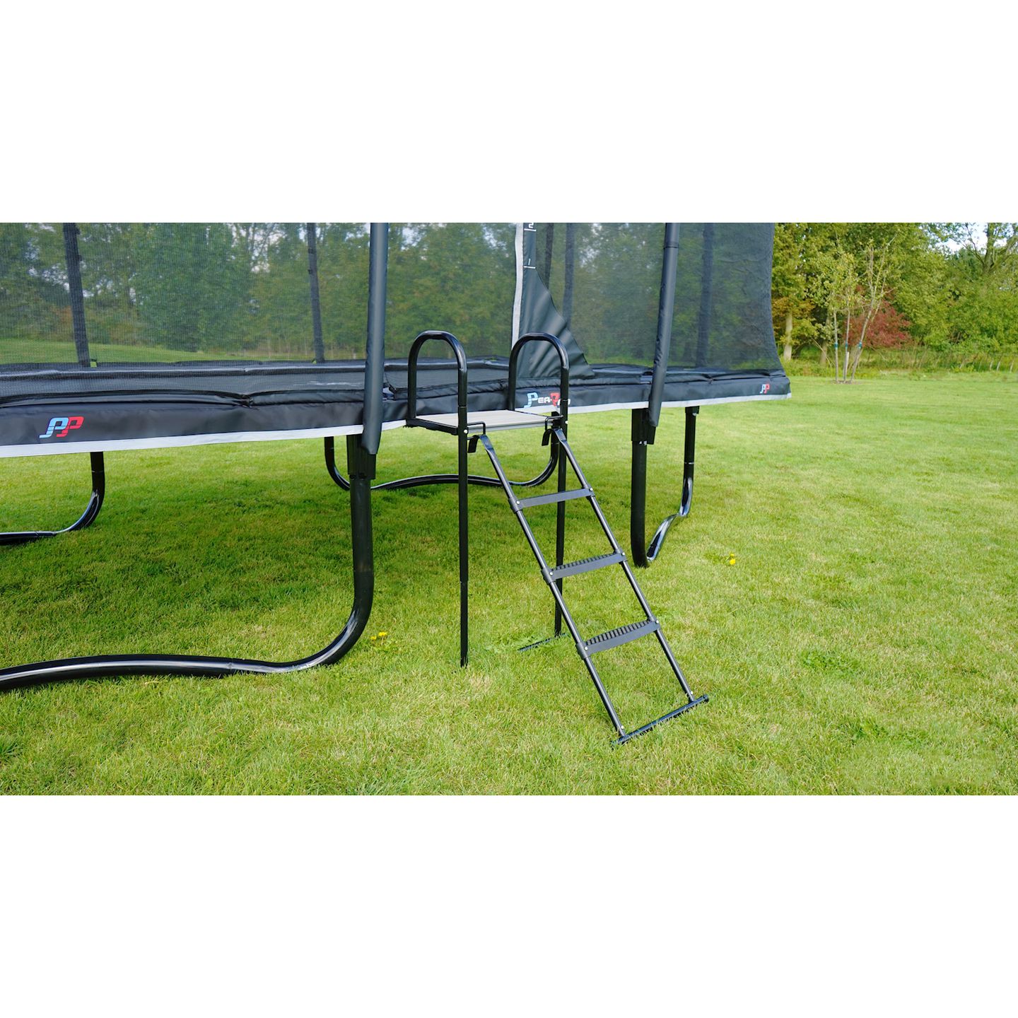 Trampolin Plattform mit Leiter L