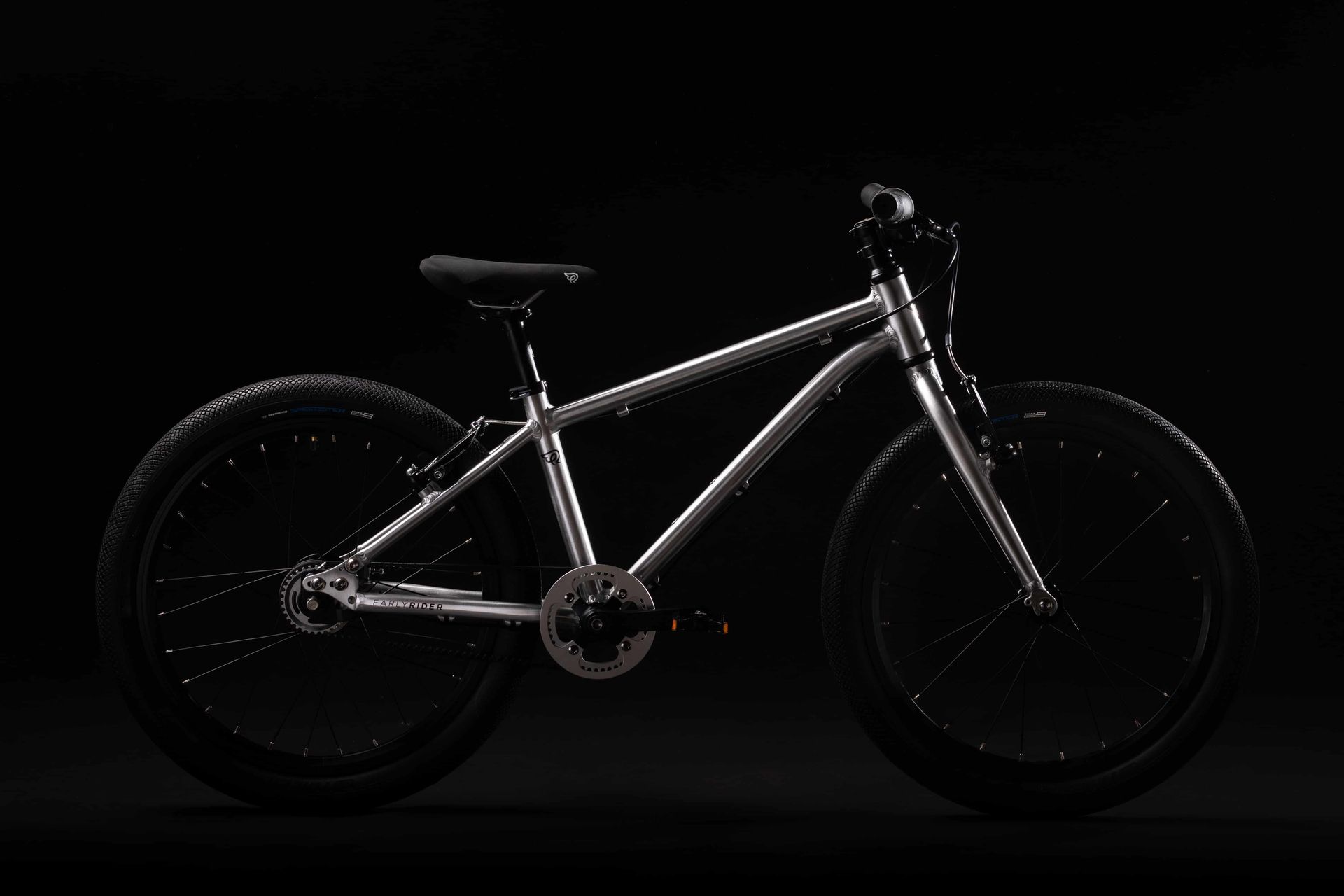 Belter Brushed Aluminium