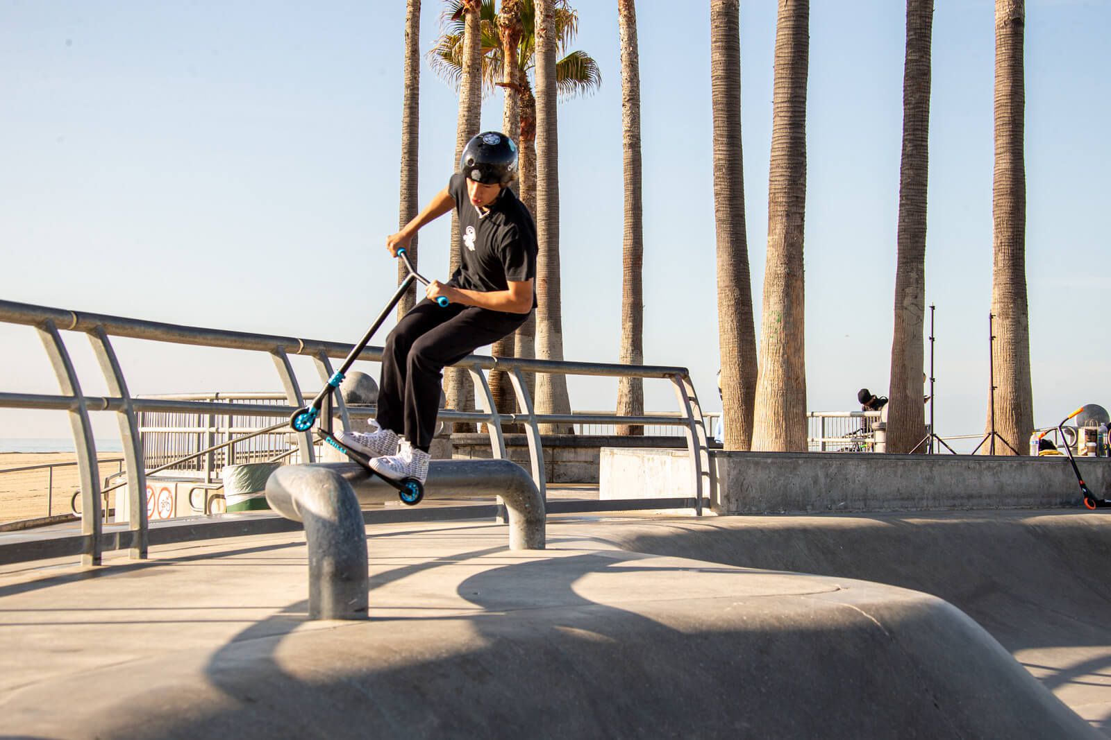 Chilli Pro Scooter Reaper Wave Schwarz blau