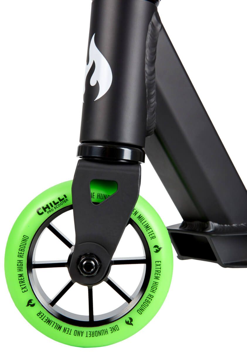 Chilli Pro Scooter Base Schwarz grün