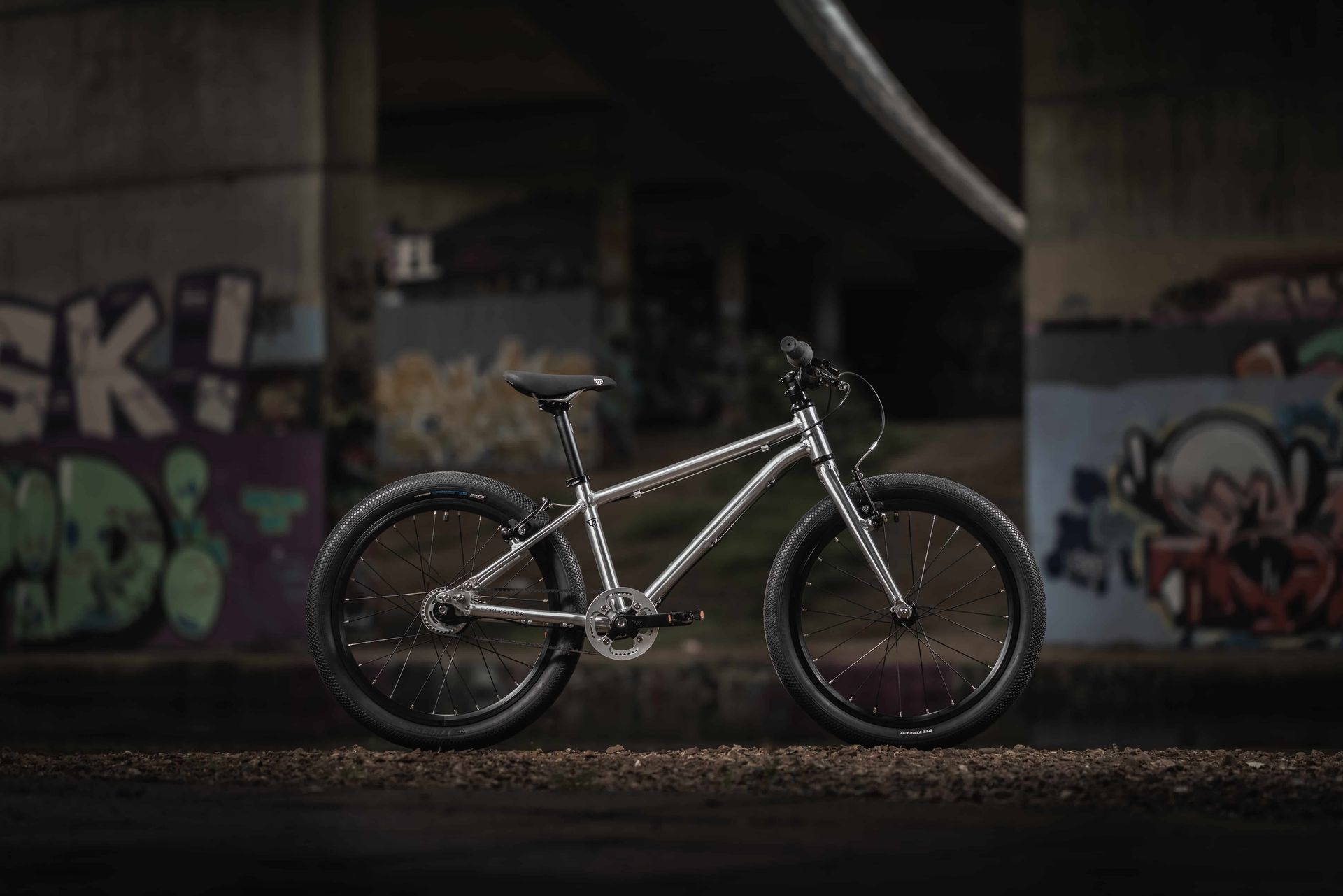 Belter Brushed Aluminium