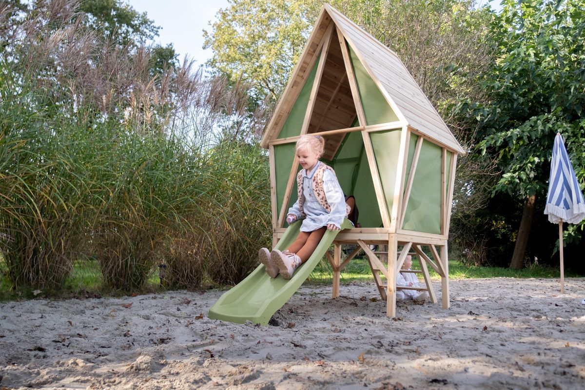 Yuki 300 Spielhaus mit Rutsche