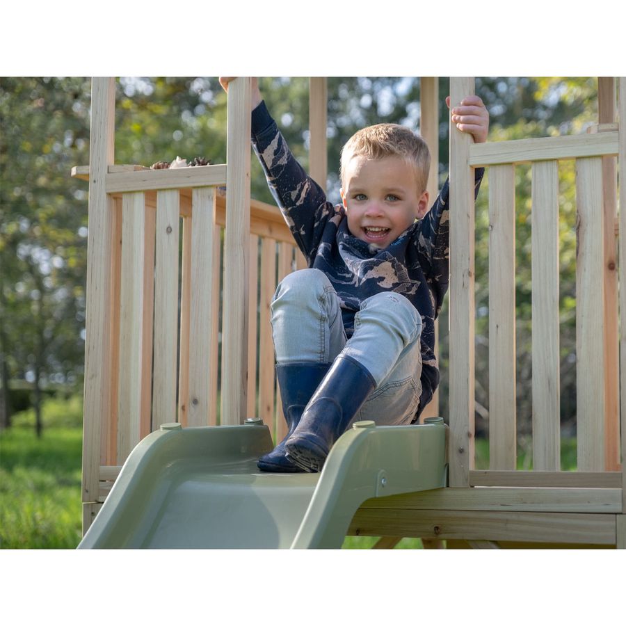 Panorama 550 Spielhaus mit Rutsche, Balkon und Küche