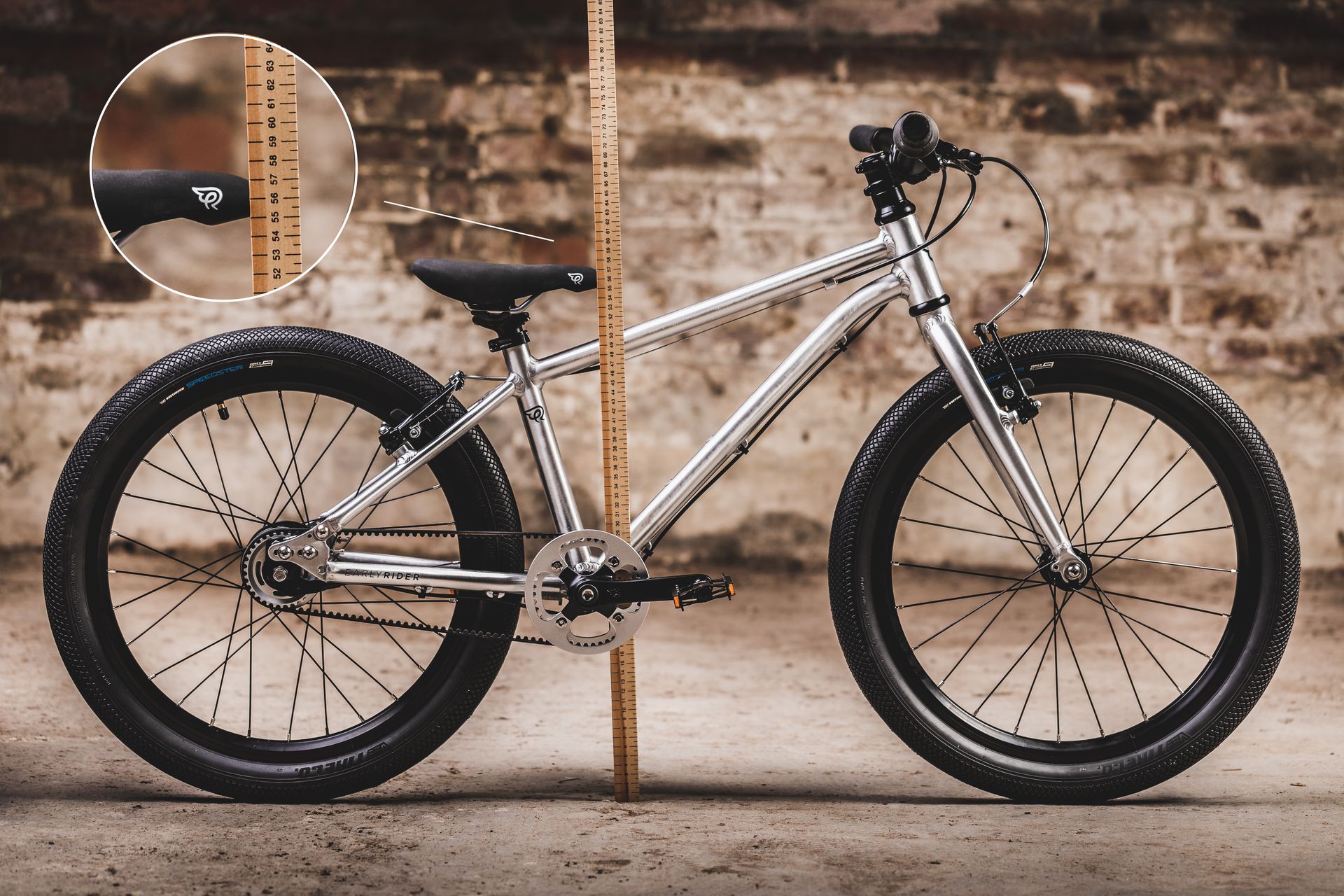 Belter Brushed Aluminium