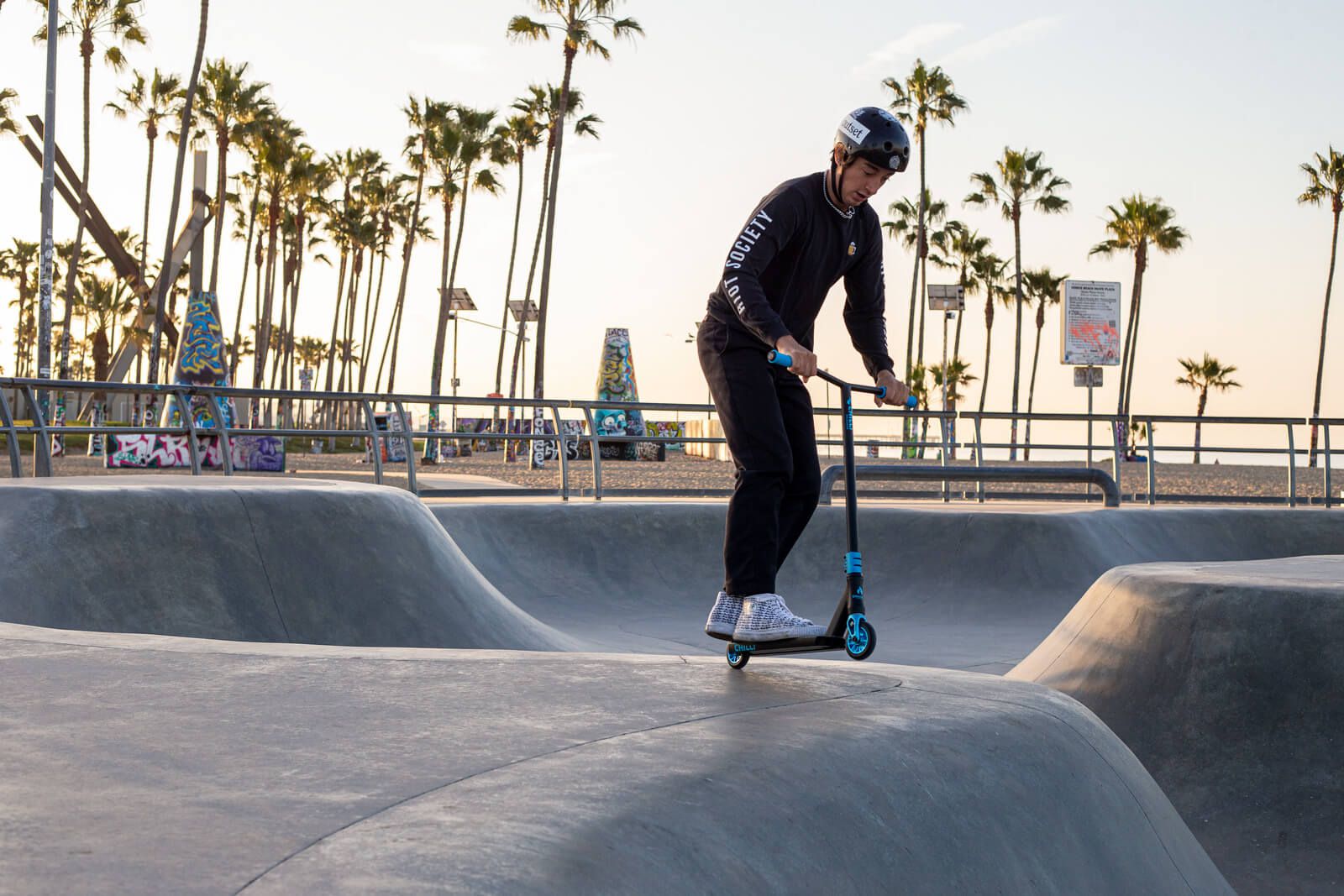 Chilli Pro Scooter Reaper Wave Schwarz blau